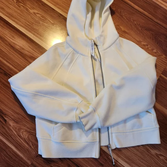 Lululemon oversized scuba full zip hoodie, color: Lemon Sorbet - Picture 11 of 14